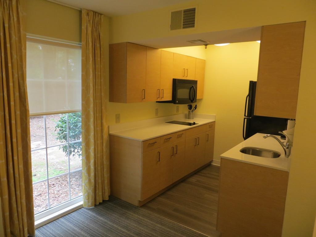 Sonesta Es Suites Atlanta - Perimeter Center North Sandy Springs Exterior photo