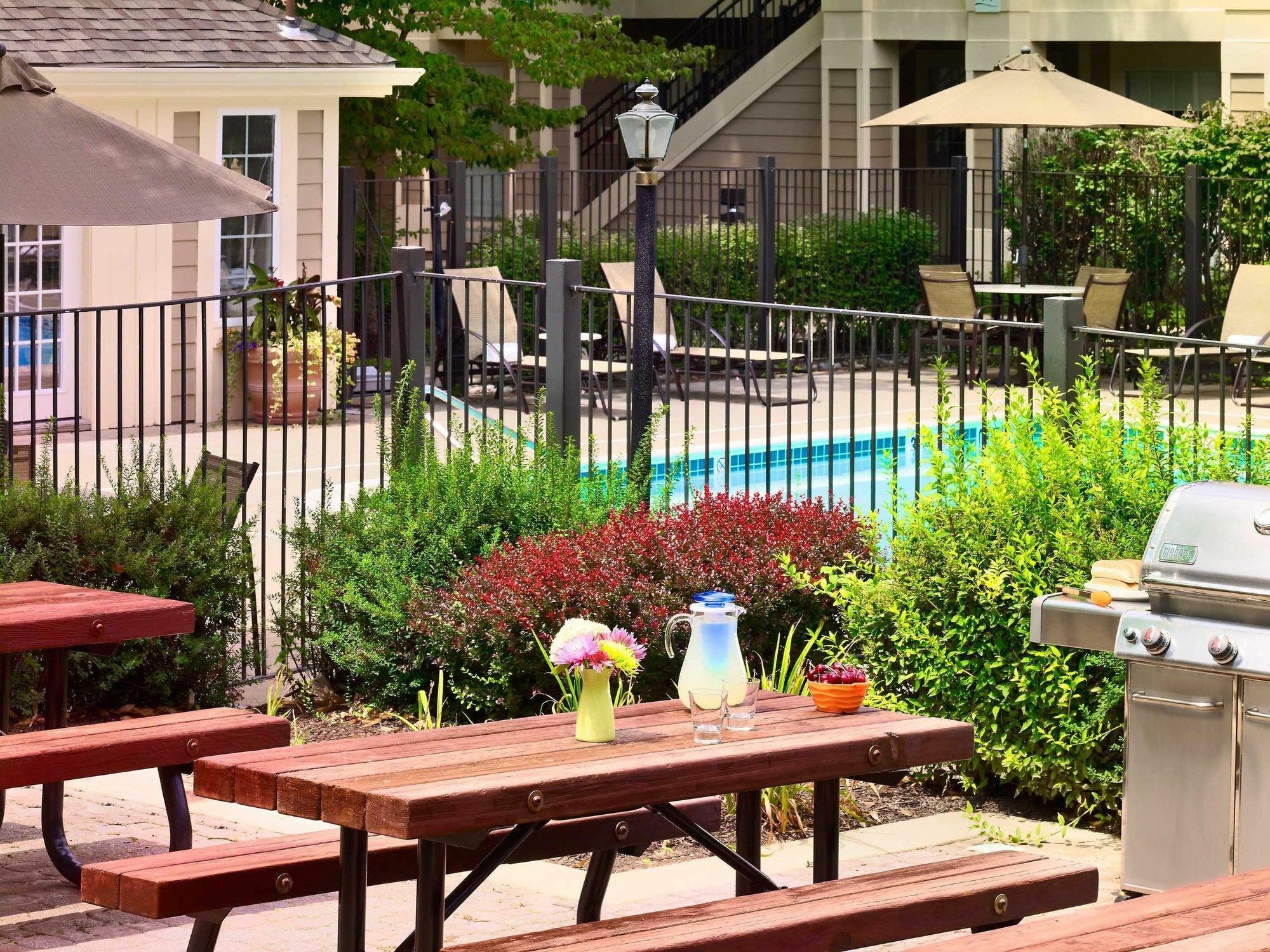 Sonesta Es Suites Atlanta - Perimeter Center North Sandy Springs Exterior photo